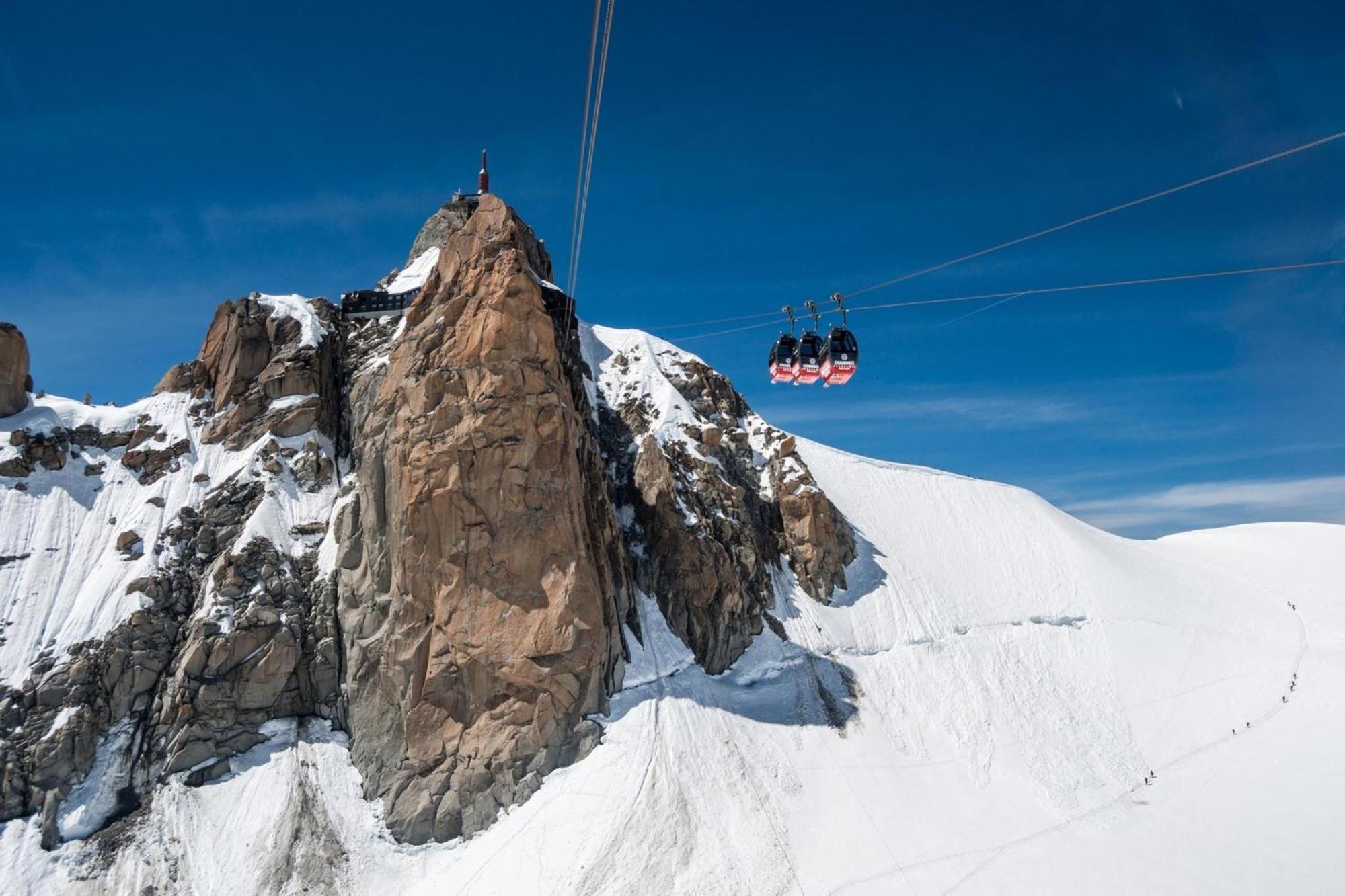 Grand Roc - Campanules 015 - Happy * Chamonix